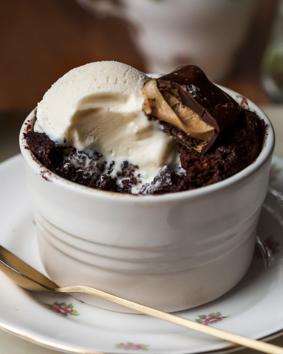 Little Flourless Chocolate Cakes